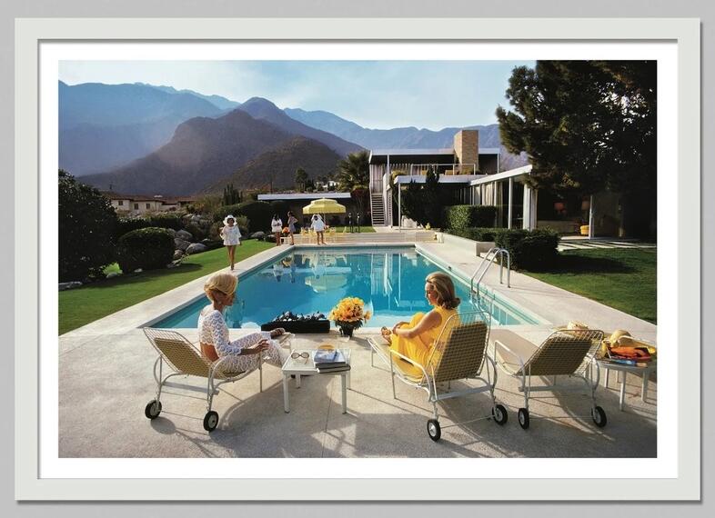 Retro Poolside Host Luxury Lif - огляд і ціна Luxury Lifestyle Homes