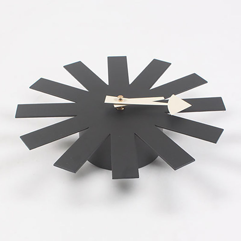 Spain Nordic Luxury Wall Clock - огляд і ціна Luxury Lifestyle Homes