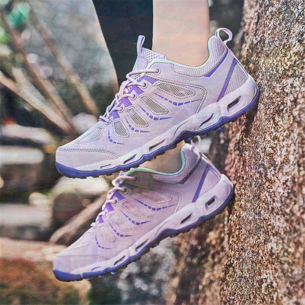 Sumer Round Tip Silver Sneaker - огляд і ціна Luxury Lifestyle Shows